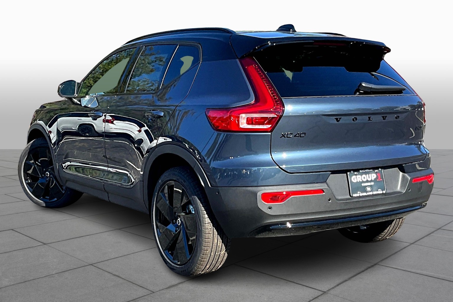 New 2026 Volvo XC40 Ultra SUV in Rockland #T2709929 | Ira Volvo